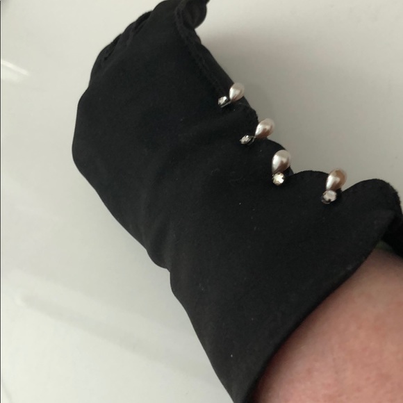 VINTAGE GLOVES WITH TEARDROP PEARLS & RHINESTONES - Picture 13 of 16